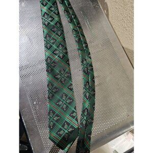 Hallmark Holiday Traditions Green Christmas Tree Neck Tie Adult Men's Vintage